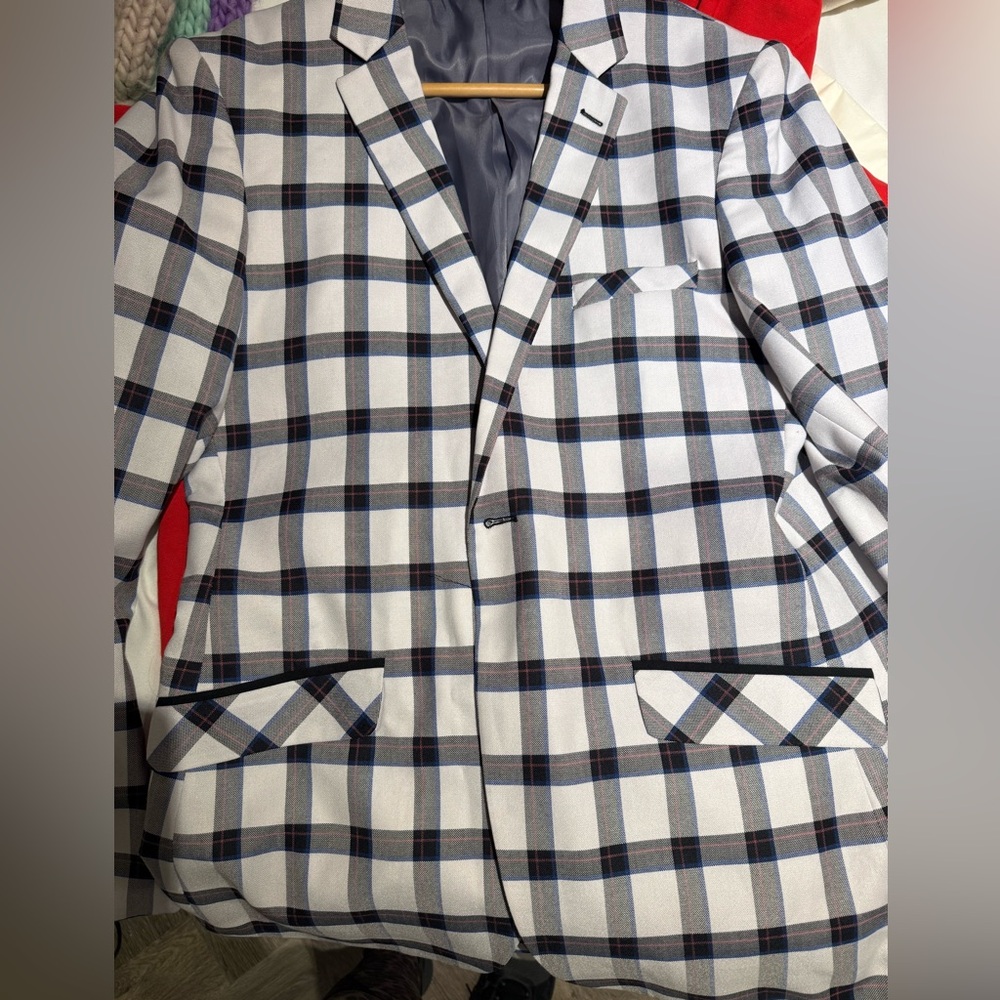Pristine white plaid tailored jacket. As new vintage